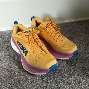 HOKA Bondi 8 sneakers
